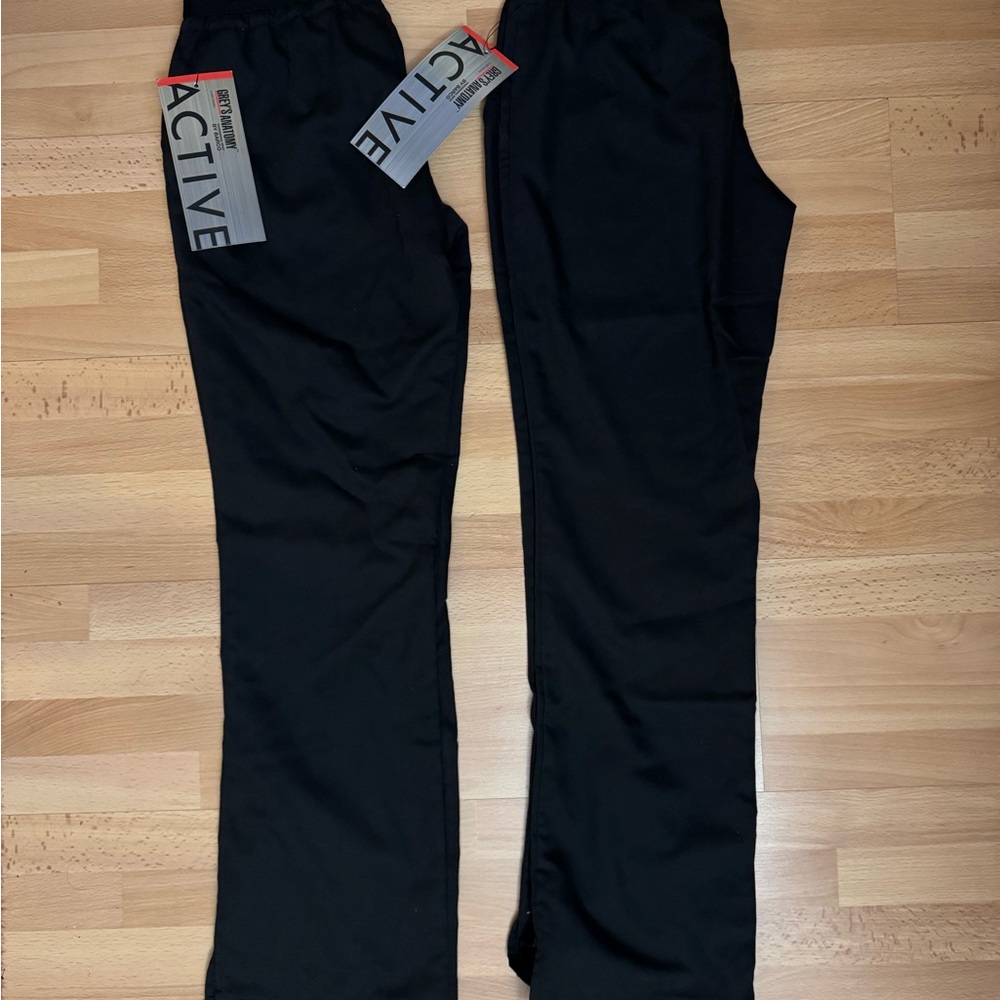 NWT, Bundle of 2 Grey’s Anatomy Active, Logo Waist Srub Pant with Drawstring XSP